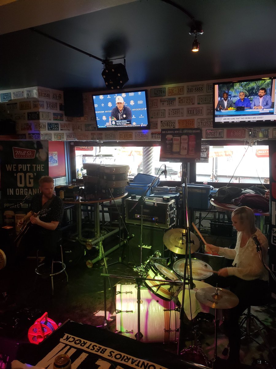 tjconnorstweets's tweet photo. We're off and running @JoeDogsGasBar for @977HTZFM @MillStreetBrew #TJsTapTour. @TheStandstills fackin' rockin'. #BurlON https://t.co/5Ik9Ztl8nn
