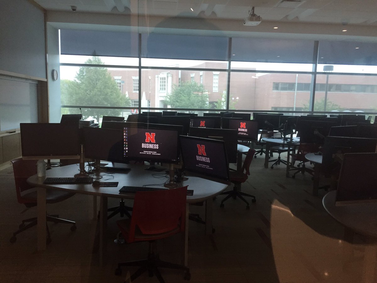 PaulWestCoach's tweet photo. Glad to be at my Alma mater this afternoon talking about your Students future! @UNLincoln #Progress #GreatBuilding #FutureProfessionals @CarsonWealth https://t.co/AnfXENxdoB