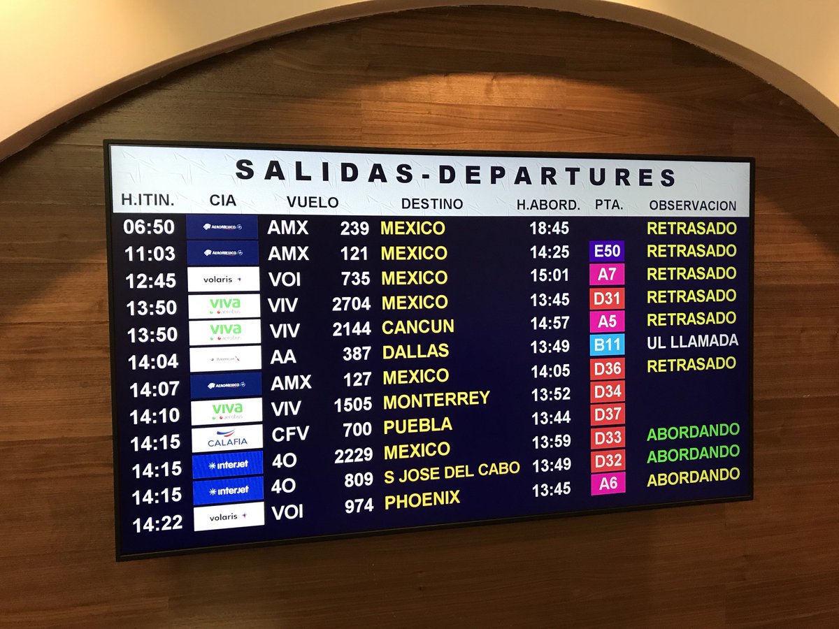 Así de eficientes los vuelo hacía el #Aeropuerto de #CDMX hoy <a href="/lopezobrador_/">Andrés Manuel</a>