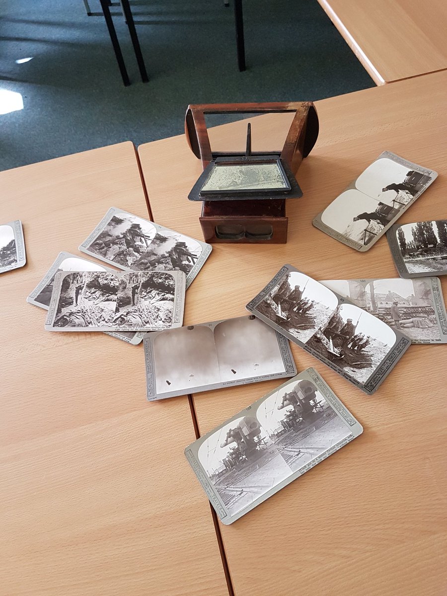 ramsaydebra's tweet photo. Wonderful material from the @bdcmuseum for the #SomethingtoSee seminars this week. Some students blown away by the sharpness of WWI in 3D! Love the moments of wonder. #thisiswhatuniisabout https://t.co/PcUuotdxXo