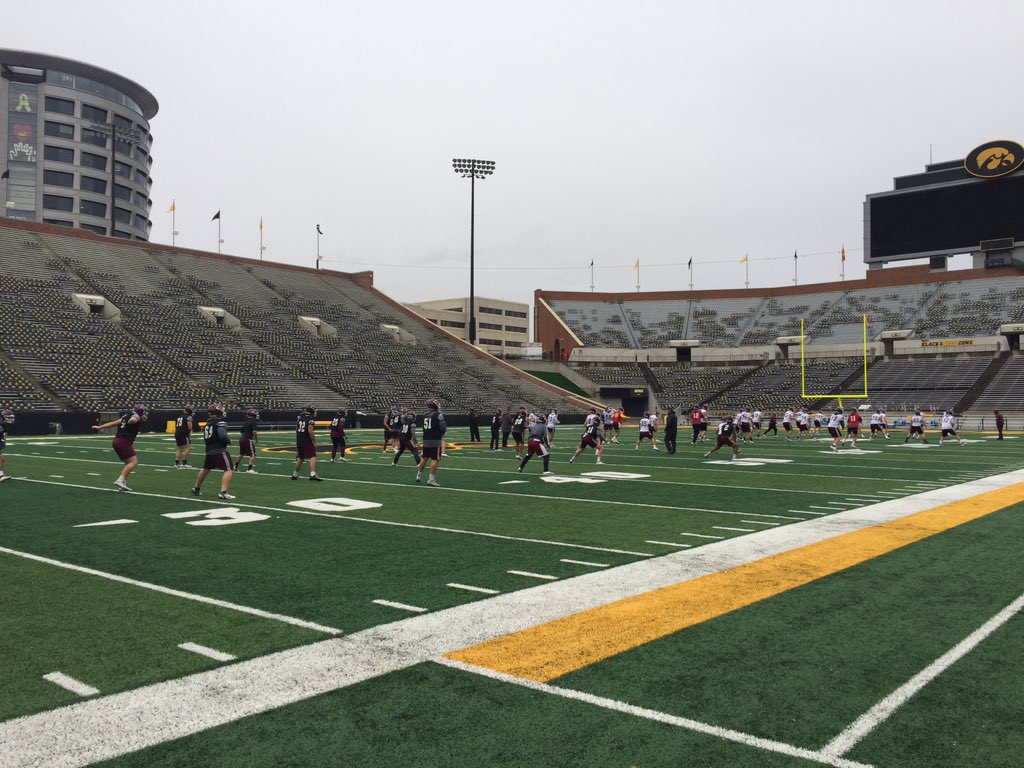 UChicagoFB's tweet image. Thank you @HawkeyeFootball for the opportunity to practice at historic Kinnick Stadium!