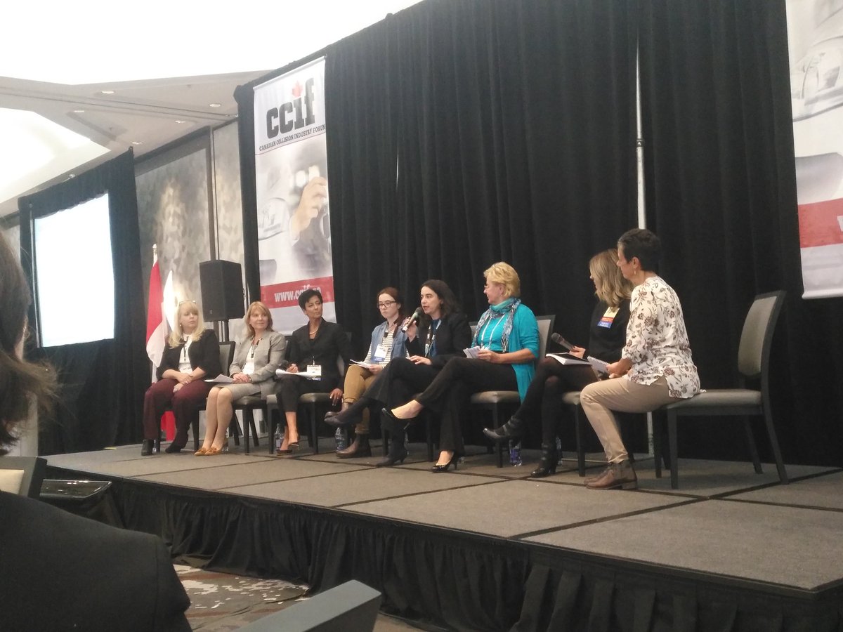 CollisionCanada's tweet photo. A rapt audience as our panelists unpack the discussion on how to make the #collisionrepair industry a welcoming place for #women. #ccif2018 #genderequity #vancouver https://t.co/f5kciYAFp1