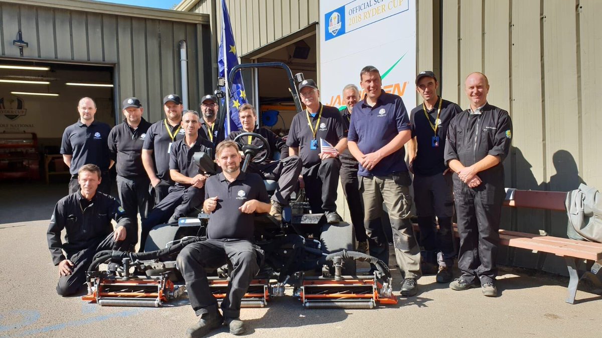 Reyes_golf's tweet photo. Finally at bed, thinking in how wonderful today was and how lucky we are with the cutting quality that we are presenting this week. Many thanks to @JacobsenTurf @BernhardGrinder @macdissarl1 for your technical support. @BriceTurf @legolfnational https://t.co/awMUTr8vjo