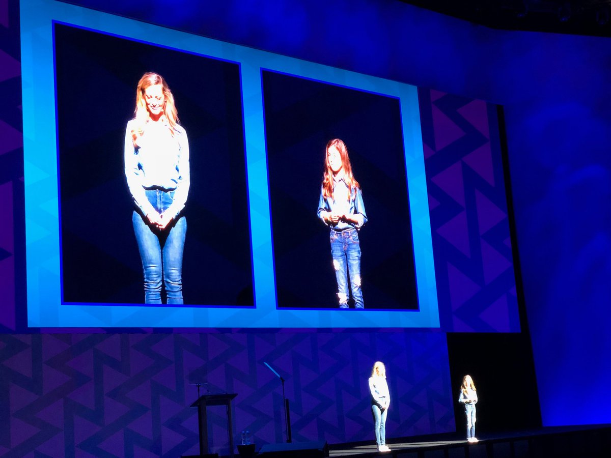 TheOnlyLoretta's tweet photo. “If I could talk to my younger self...

Women who stay in tech, grow up to slay in tech!!”

Love it!!
#GHC18 https://t.co/HUgzohxYwO