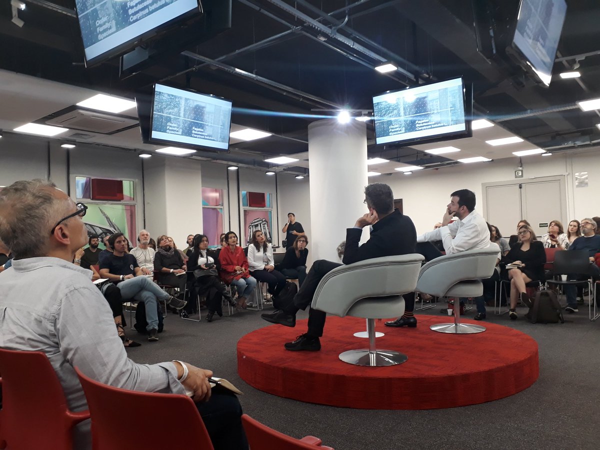 marianaleila's tweet photo. "Technology is never good or bad, but it is never neutral. We need to guide it, and be the architects of the future of our cities." Carlo Ratti of @crassociati @SenseableCity at @fronteirasweb #SmartCities #SenseableCities https://t.co/zRfTryq6rd