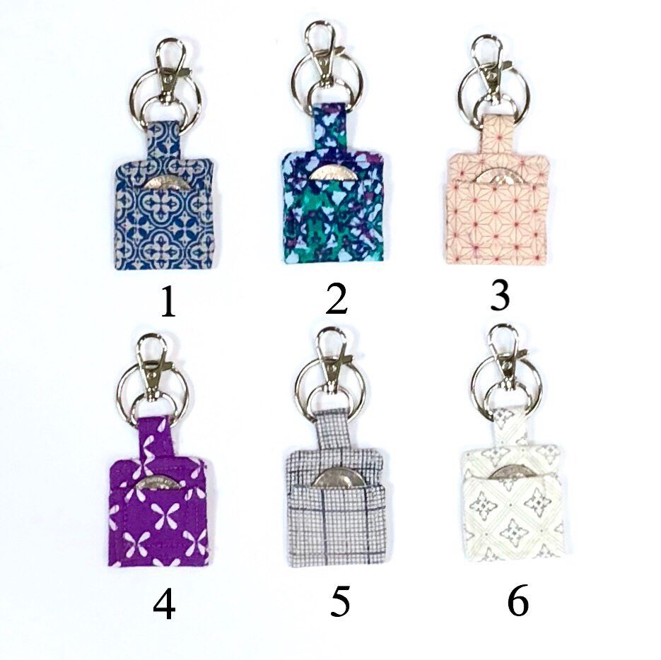 gardenviewflat1's tweet photo. Excited to share this item from my #etsy shop: Quarter Keeper - Aldi Quarter Holder - Keyring https://t.co/aaxNCQLn6H https://t.co/1WLuMfslIX