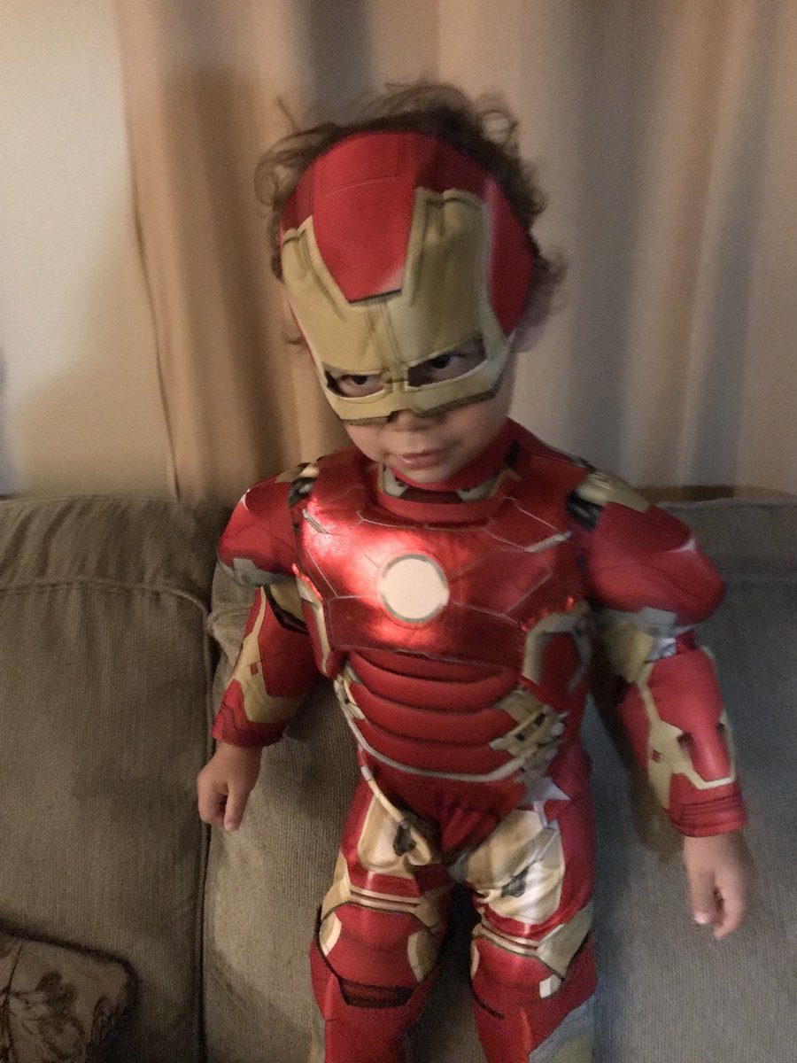 casssiereyyy's tweet photo. what i come home to on the daily these days: i fight you cathyy https://t.co/69z9T8YGyx