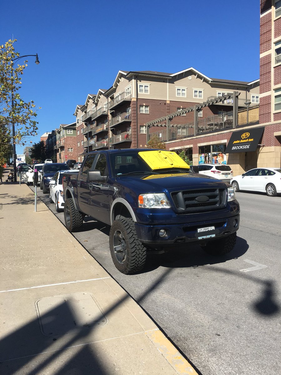 comobarnacles's tweet photo. Lifted ur truck but good luck lifting me up #bitch https://t.co/TtBe3NqgeR