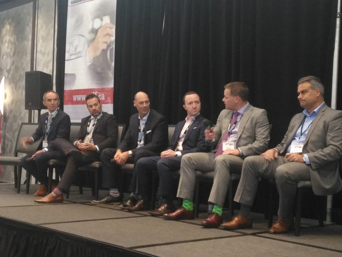 CollisionCanada's tweet photo. Last panel discussion for the day on #accreditation #ccif2018 #vancouver https://t.co/tAx6NU5Fya
