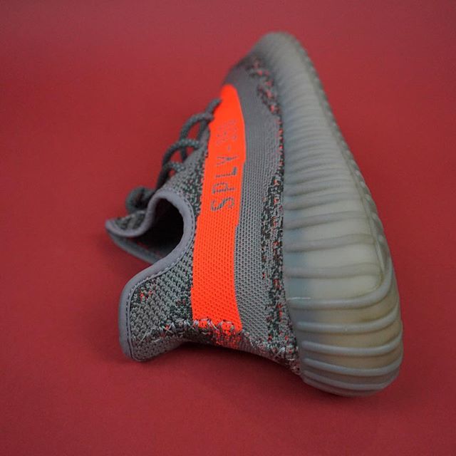 restockstore's tweet image. Size 10.5. OG All $380. Available now in store! Phone orders accepted. DM for more info 📸: @safehouse.media