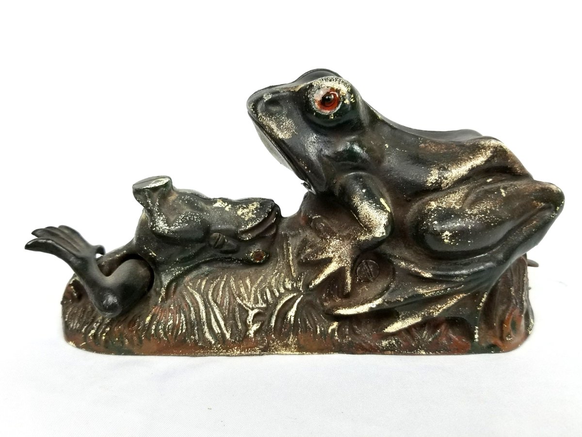 GaryGermer's tweet photo. Hop on over to our website and check out a tad(pole) selection of photos of just some of the many items that will be in our #marble #bank #toy #collectible #auction https://t.co/t10YhyHmJ5 #mechanicalbank #stillbank #frog #antique #vintage #goodolddays https://t.co/eneFh3Ix8k
