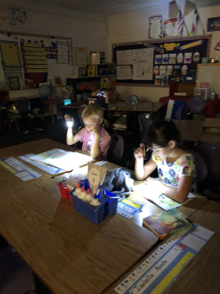 MrsBGray1's tweet photo. Mrs. Gray’s 2nd Grade Flashlight Reading during DEAR Time for a special Friday treat!
#FESTeamwork  #FES2018 https://t.co/V0MEruAkMd