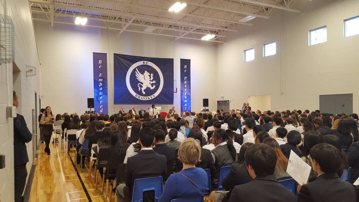 cityofcolwood's tweet photo. Congratulations to Brookes Westshore School on the grand opening of the new campus. Student and teachers, welcome to #Colwood! @BrookesEdu https://t.co/bA5jk5HagY