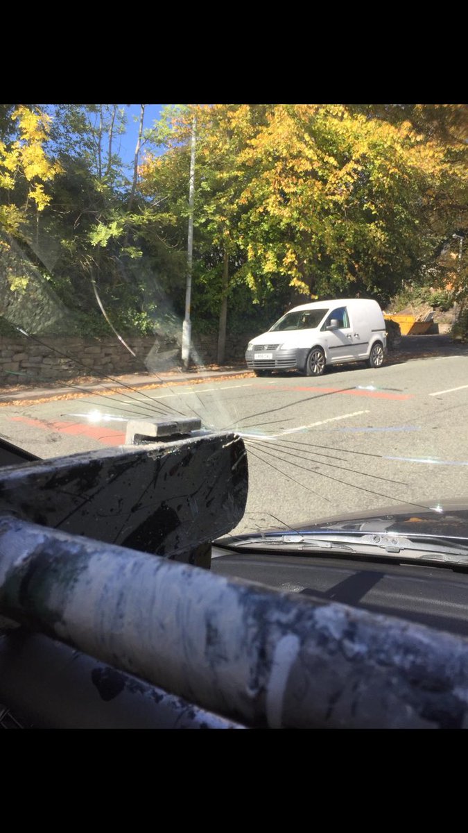 ibm141011's tweet photo. Joys of no van and driving an estate #smashπ© #acefridayπ³ https://t.co/9Znh1CSxS5