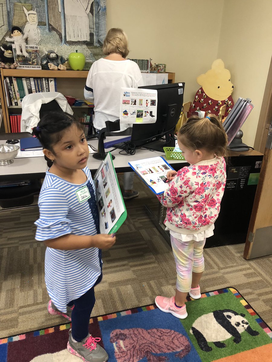 msgrillo1's tweet photo. Today we went on a scavenger hunt in the library! 🔎📚 @patty_eyer #msgrilloWOS https://t.co/25iDjHUzK8