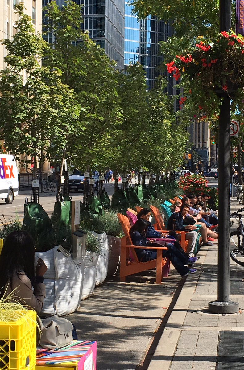 Warm fall afternoon on King reflects a city for people #KingStreetPilot #Toronto