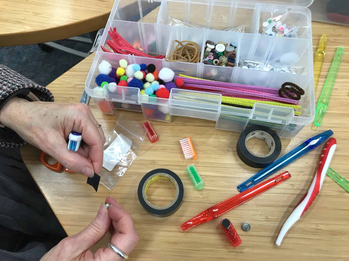 SherWalters's tweet photo. Gearing up for some fun #maker activities in the #learningcommons @CalgaryAcademy
Thanks to @SparkShiftLab for the awesome idea! #designthinking #makermindset #brushbots https://t.co/DLHSJFsCMN