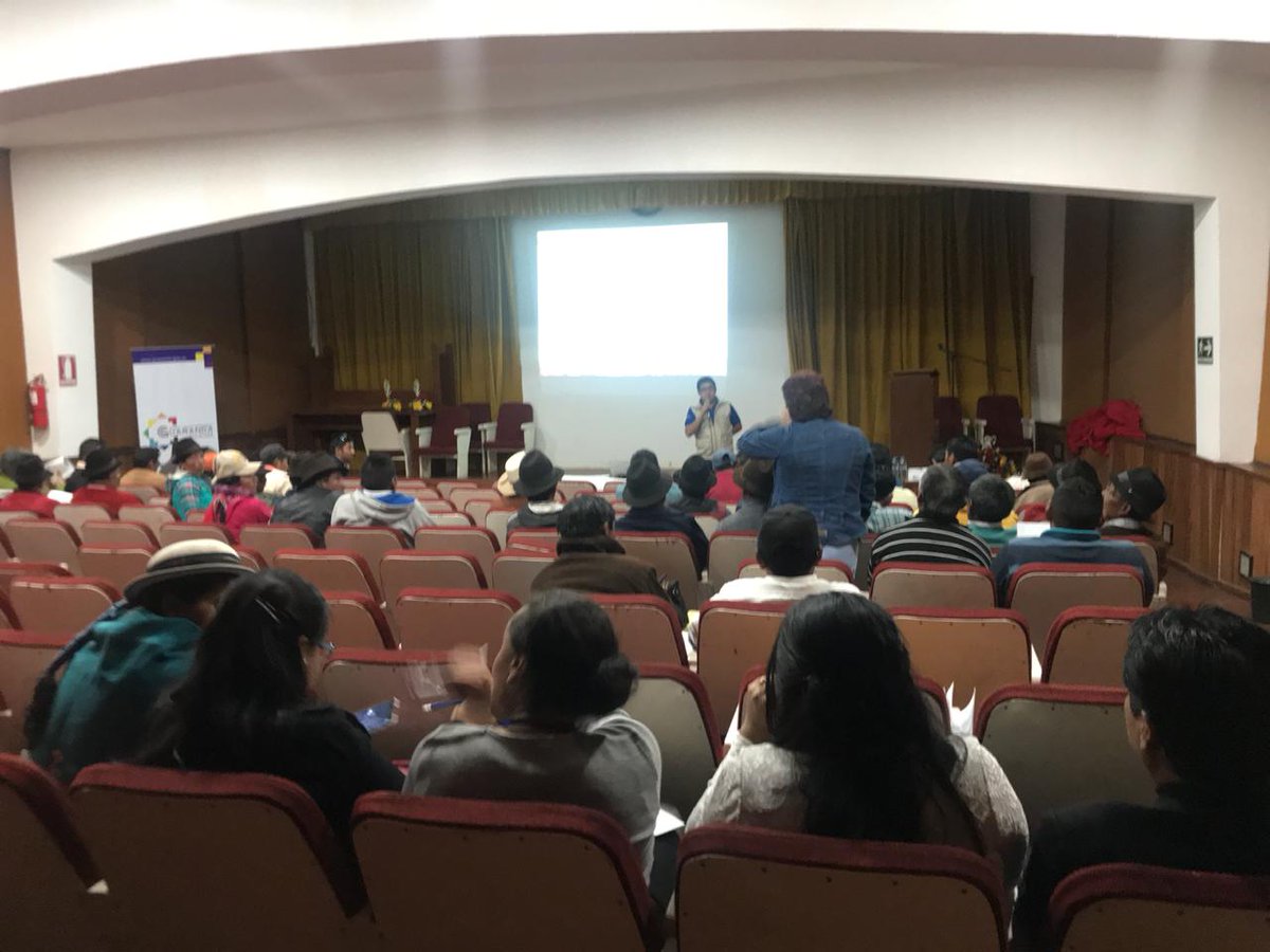 DGAgadguaranda's tweet photo. Taller de FORTALECIMIENTO DE CAPACIDADES PARA LOS DIRIGENTES DE LAS COMUNIDADES DEL CANTÓN, con el fin de brindar mayor conocimiento en el diagnóstico y evaluación de la gestión y administración de las Juntas Administradoras de Agua Potable. https://t.co/9gKWsr30vI