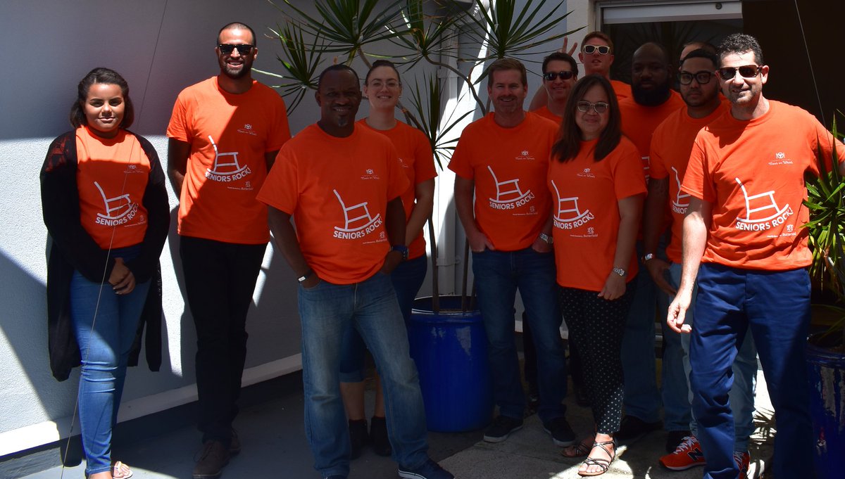 MealsOnWheelsKY's tweet photo. Thank you to DDL Studio Ltd. for supporting Meals on Wheels Dress Down Day! Orange suits you! 🧡🍊

#SeniorsRock #DressDownDay #CaymanIslands #MealsonWheels #RockOrange #EndHunger #FeedaSenior #DonateNow https://t.co/SAAmuYu1eZ