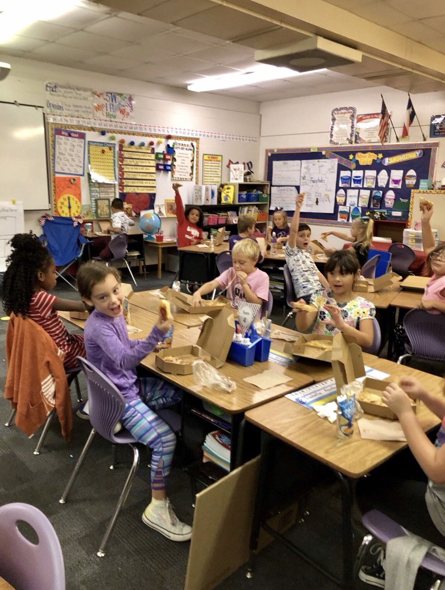 PtaFlorence's tweet photo. @MrsBGray1 and Mrs. St. Tours’ classes got lunch from @Schlotzskys  today for their participation in @RaiseCraze! https://t.co/grxVcFO2xT https://t.co/SWZFViwSTE
