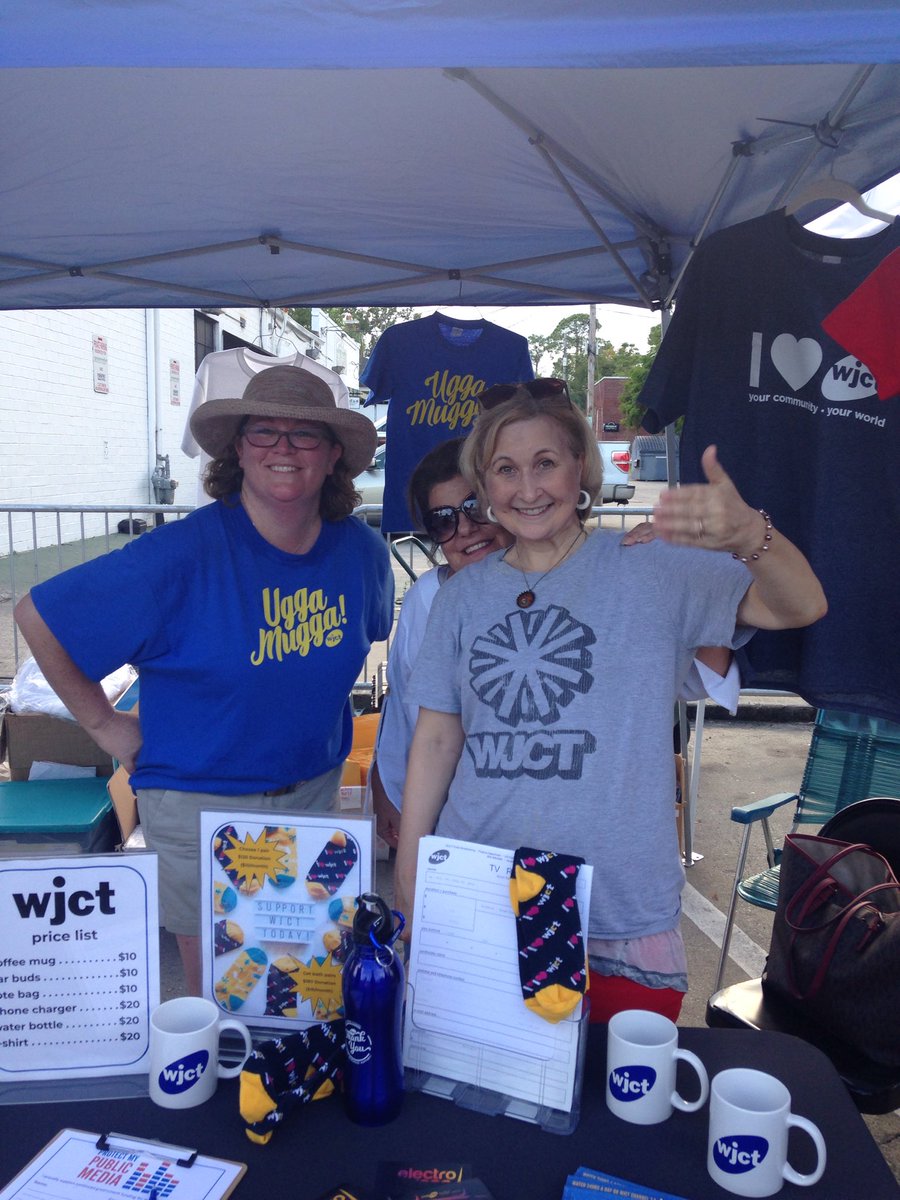 MCorumonME's tweet photo. Ready to say hello to you at the WJCT goodbye summer/festival block party. Runs all evening! Come to 5 Points in Riverside now for lots of food and great Electro lounge music until 11 PM! https://t.co/q4EaYICjvy