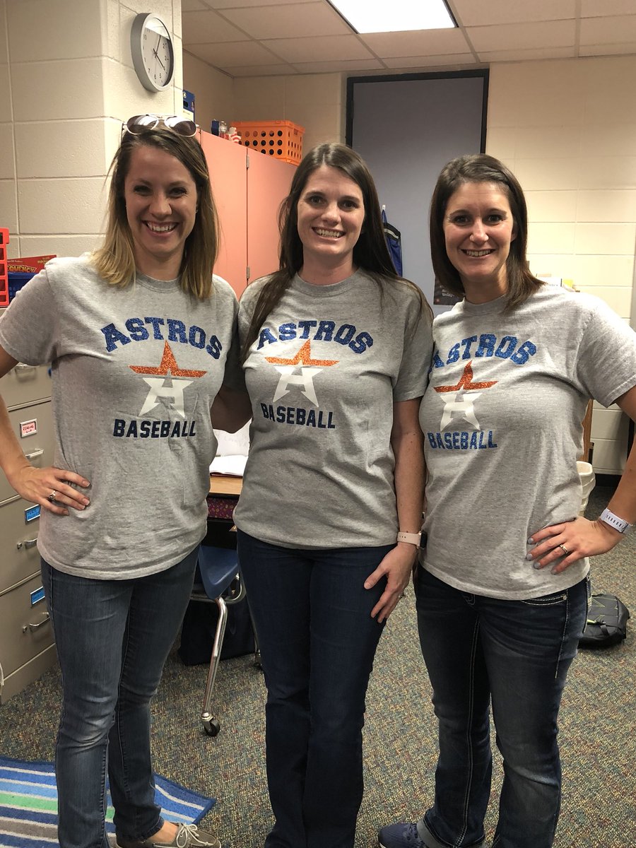 Skillic1Kristen's tweet photo. Astros pride today at Mittelstadt! #MomentsinKlein #MittelstadtPatriots https://t.co/18bGnlRN7k