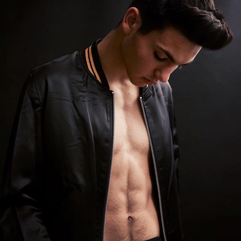 celebsbyseb's tweet photo. #danielskye https://t.co/JgTfT5mPkV
