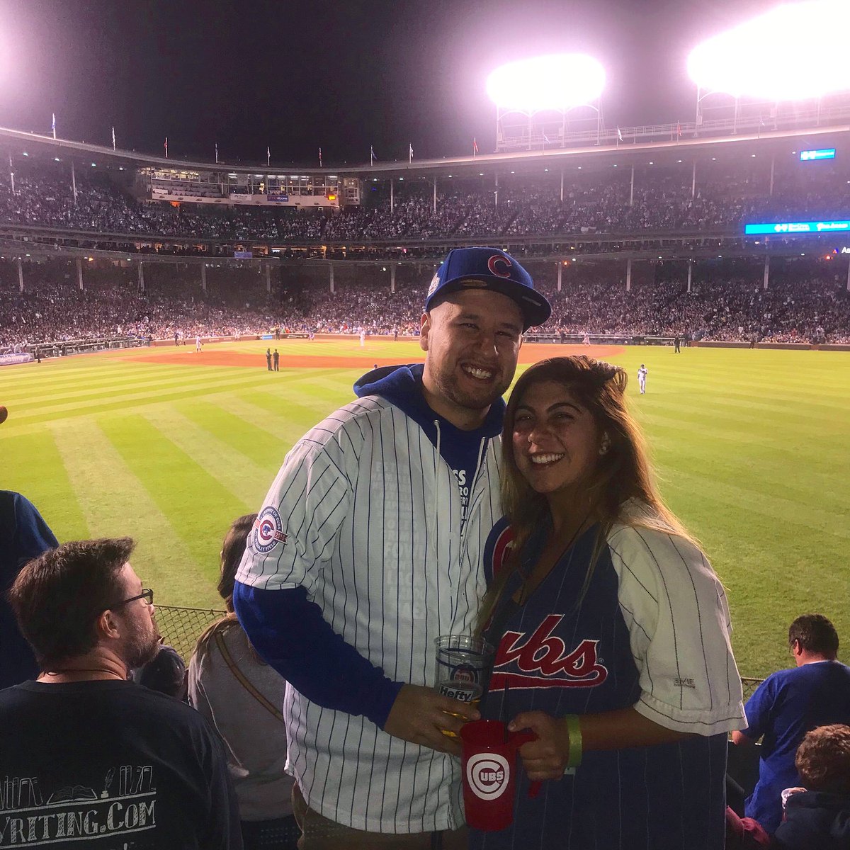 ayomcflyyy's tweet photo. #AboutLastNight #FlyTheW #bleacherbum #bae #myzing #Chicagocubs #northside #perfectnight #cheesin https://t.co/NQPQENgJsB