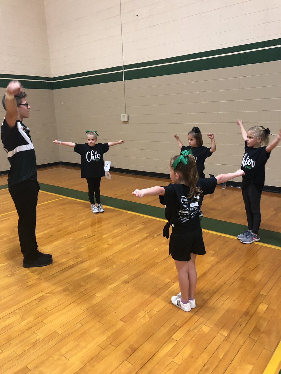 We’ve got 100 Little Viking Cheerleaders at our PHS Cheer Clinic tonight! #beParkview #phs