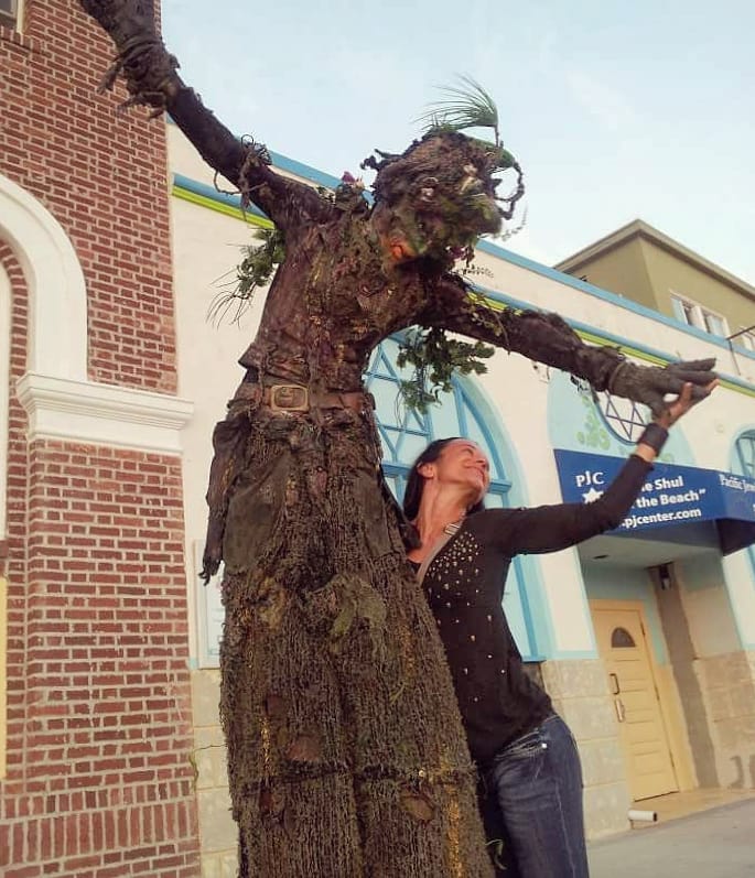 adocumentree's tweet photo. Keeping in contact with good vibes.

IGrepost  sabry_la

@treemanity #findyourjoy #treeman #adocumentree #fbf #flashbackfriday #fpf #fanpickfriday #goodvibes #treehugging #treehuggers #unitree #wearenature #treeyalater #Iamnotgroot #iamgroot #ent #treeyalater #fantasy #trees https://t.co/LnHFCDhAZQ