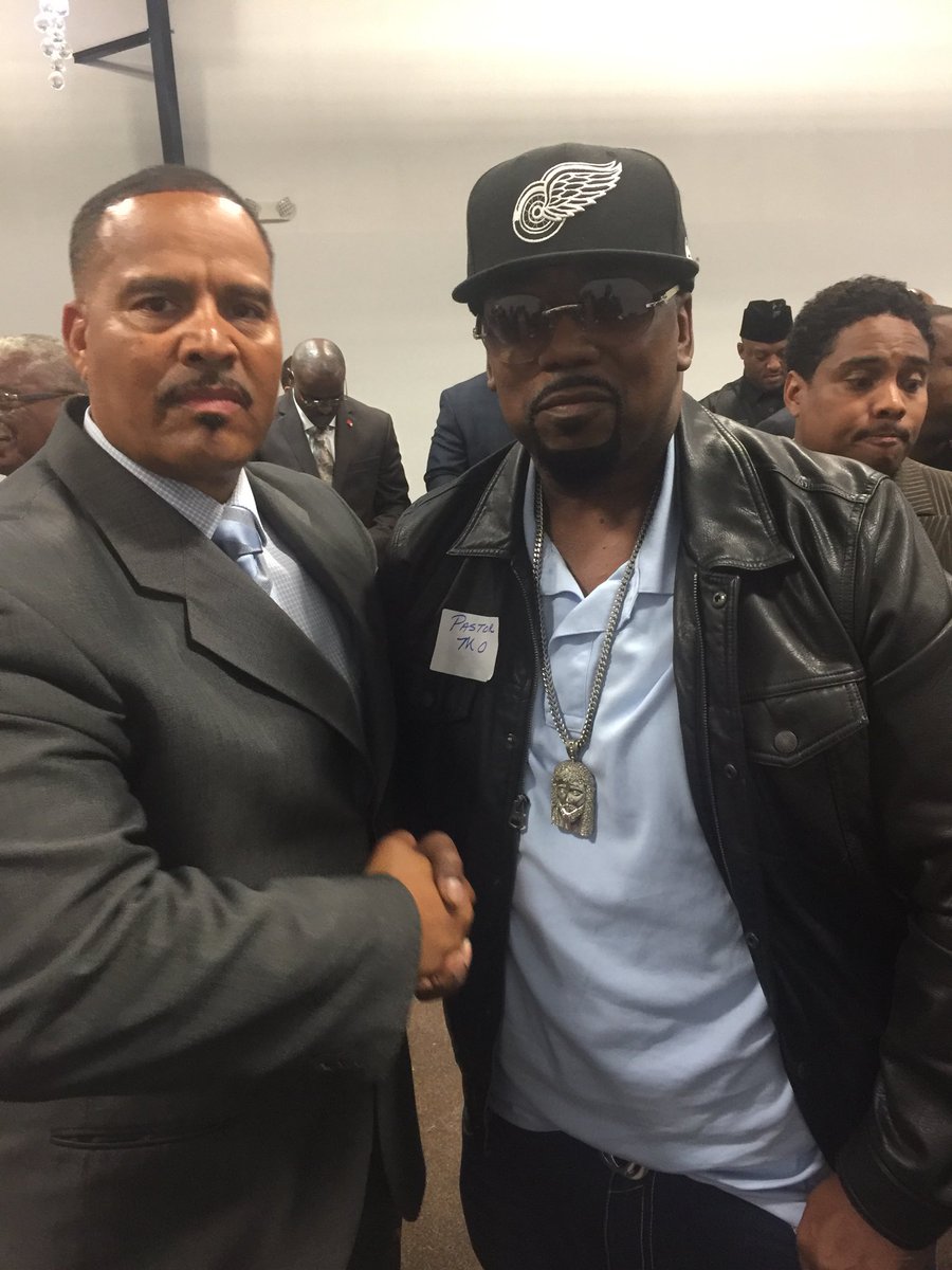 This a bad brother right here Mustapha Farrakhan son of Farrakhan leader of  the Nation of Islam . Salute to Minister Troy Muhammad for putting together  such a powerful night to be, image size:900x1200