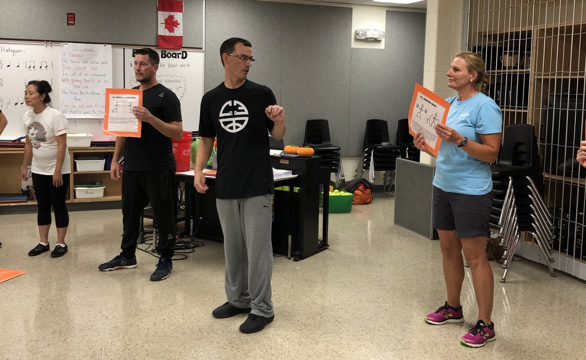 m_marycatherine's tweet photo. Loved ‘Fit Blast and Fitness in small spaces’ with Mike Mahoney and Kyle Trudell. They share creative ways to play quick, fun games in the classroom with basic classroom supplies. Some ideas come from OPHEA and CIRA, fabulous resources at our fingertips! https://t.co/AHXZZxW38D
