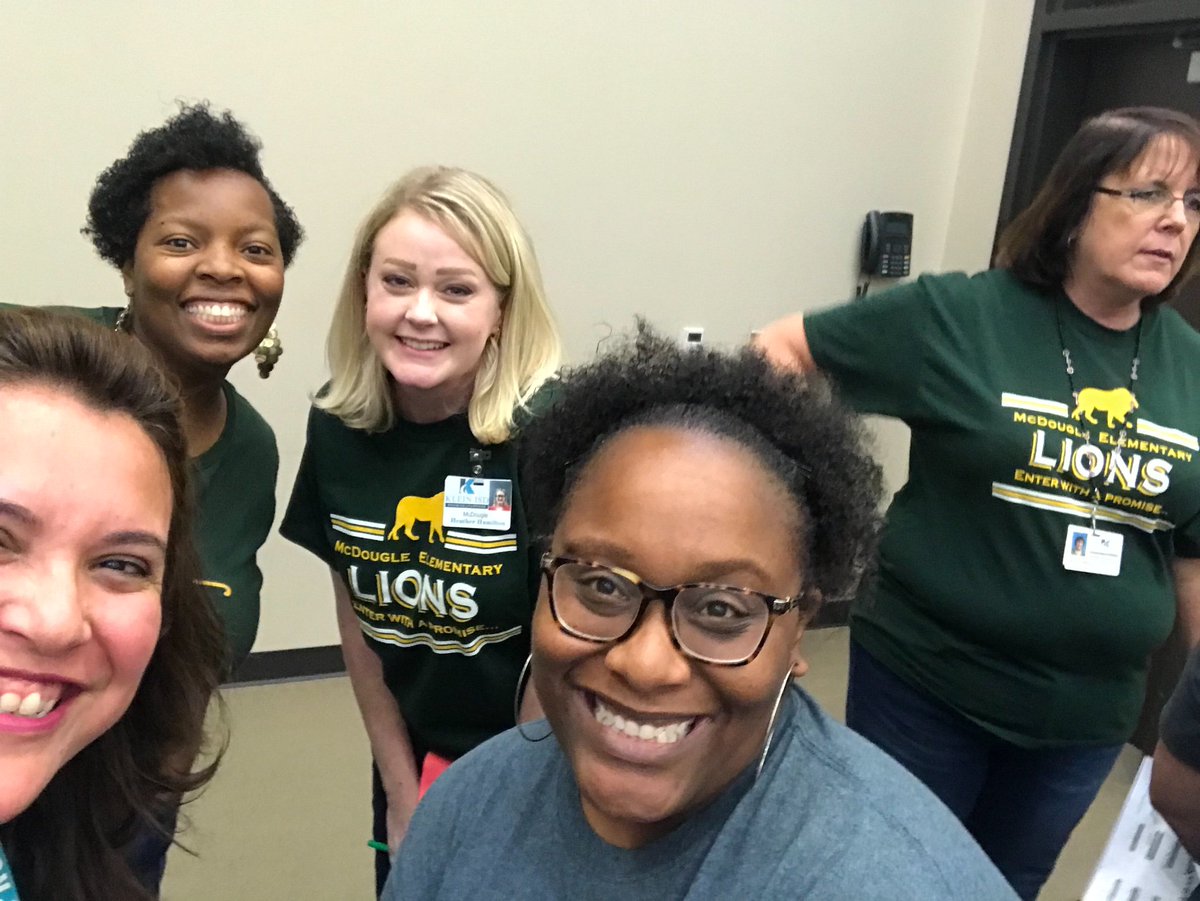 LauraNordquist1's tweet photo. Specialists collaboration at KMPC 🦅
@KleinForest https://t.co/NopzbgIoNL