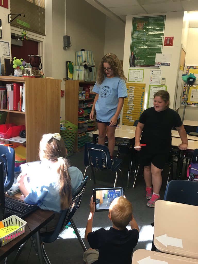 fknutson12's tweet image. #vcsscience common experiment 1 #3rdgraderocks overcoming gravity @OrmondBeachElem