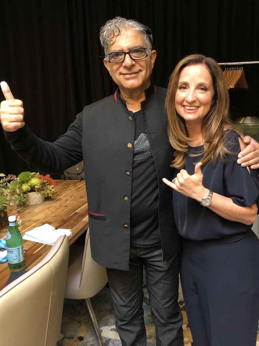 JodyKohner's tweet photo. ๐๐ป So grateful for this day!! Thank you thank you thank you @ariannahuff @jeweljk @JackKornfield @DeepakChopra @plumvillageom for sharing your many gifts with us!! #df18intentions https://t.co/lpjucsSoLp
