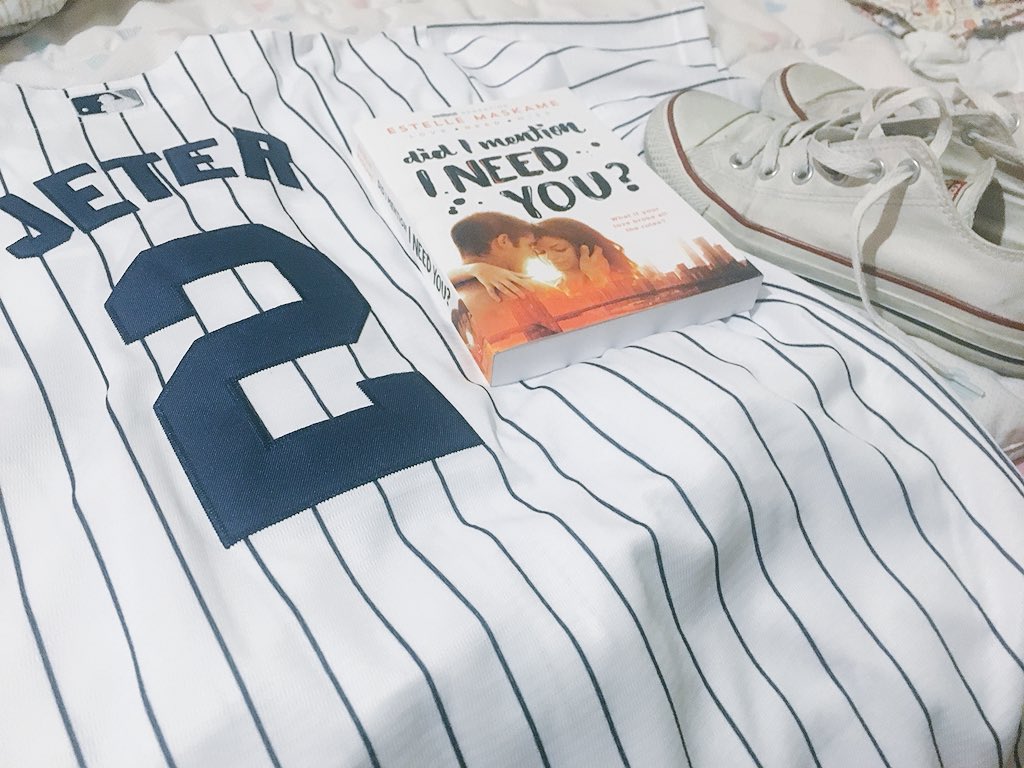 tiadaprima's tweet photo. Got a Jeter jersey for my birthday and don’t know why.... 😇 #DIMILY #DIMINY @EstelleMaskame https://t.co/GrPXyUDKg8