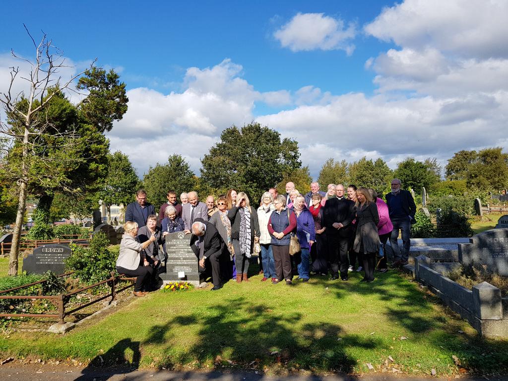BDA_Deaf's tweet photo. A special commemoration was held for Francis Maginn, Rev.John Kinghan and Wilhelmina Tredennick at Belfast City Cemetery where we learned about each of their commitments throughout their lives, to the Deaf community.
#IWDeaf2018 #GiveSignLanguage #SupportSignLanguage https://t.co/VtVDhCx6LI