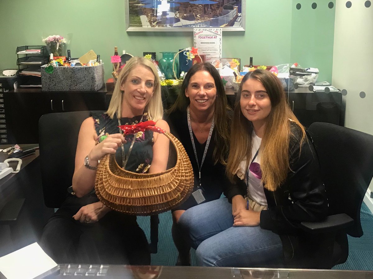 BrooksideEC's tweet image. The raffle ticket girls getting ready to call out the raffle winners after a fantastic afternoon listening to our entertainer singing and dancing whilst raising funds for Macmillan