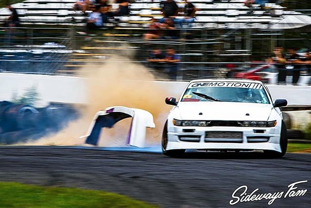 clubloose's tweet image. Leaving it all on the track. 2 weeks until we are doing it again. Registration for #FNDP and the Advanced Clinic opens this weekend. Photo by @cashmereproductions/@sidewaysfam. #clubloose #godrifting #greatestplaceonearth #listentoclubloose #suckingasand… bit.ly/2NSkM6I