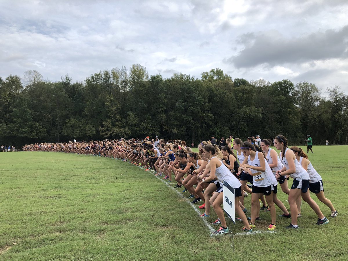 MumsiKim's tweet photo. A beautiful day for an XC meet. Go, @BJUBruins @BJUBruinsRun! https://t.co/M7YnAUvUkq