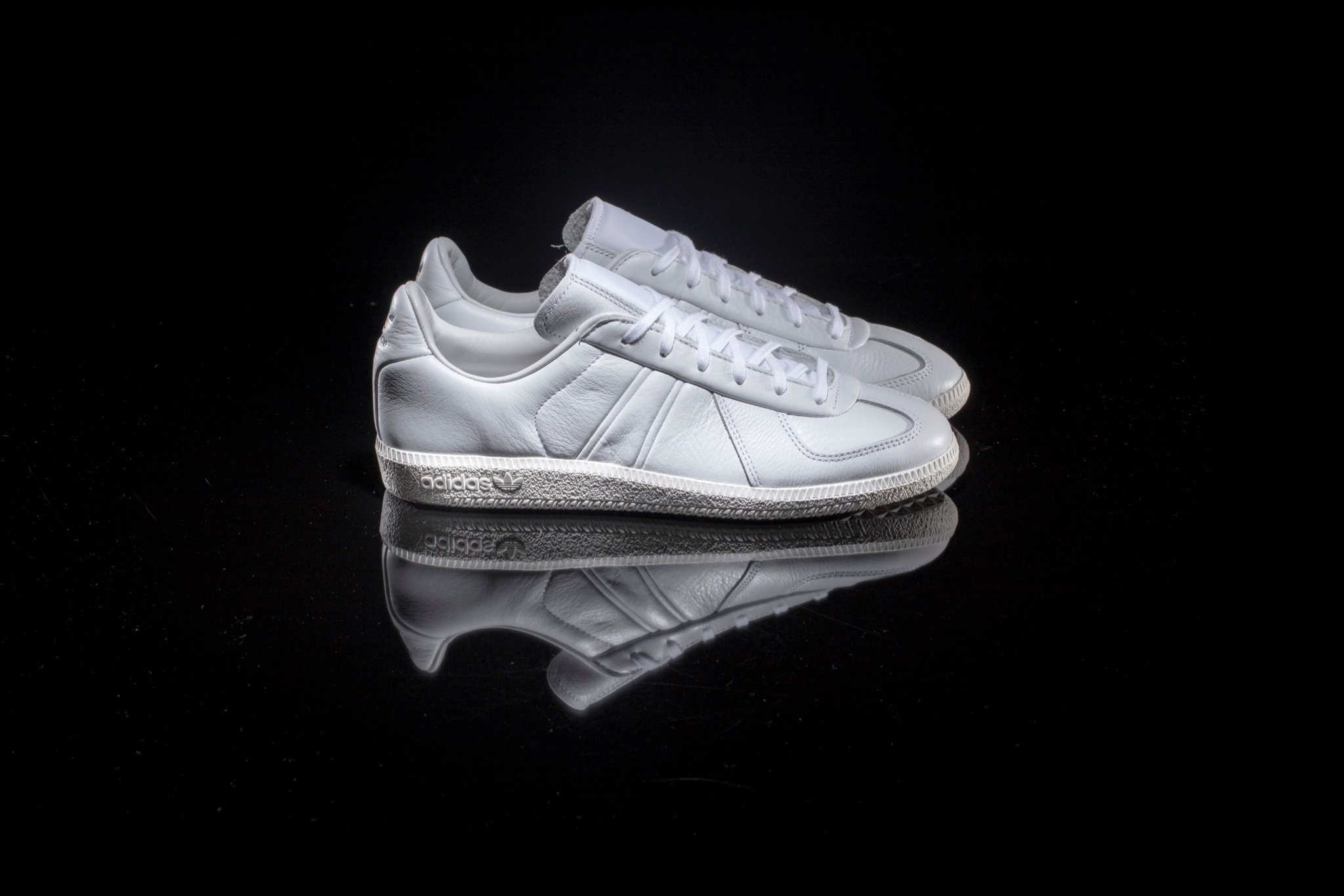 adidas consortium x oyster bw army