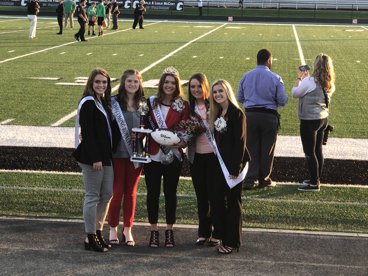 CarrolltonVball's tweet photo. Congratulations to Senior Libero Allison Davis on winning Homecoming Queen!  #OutworkYesterday #TastetheVictory https://t.co/KTK9RkUDFw