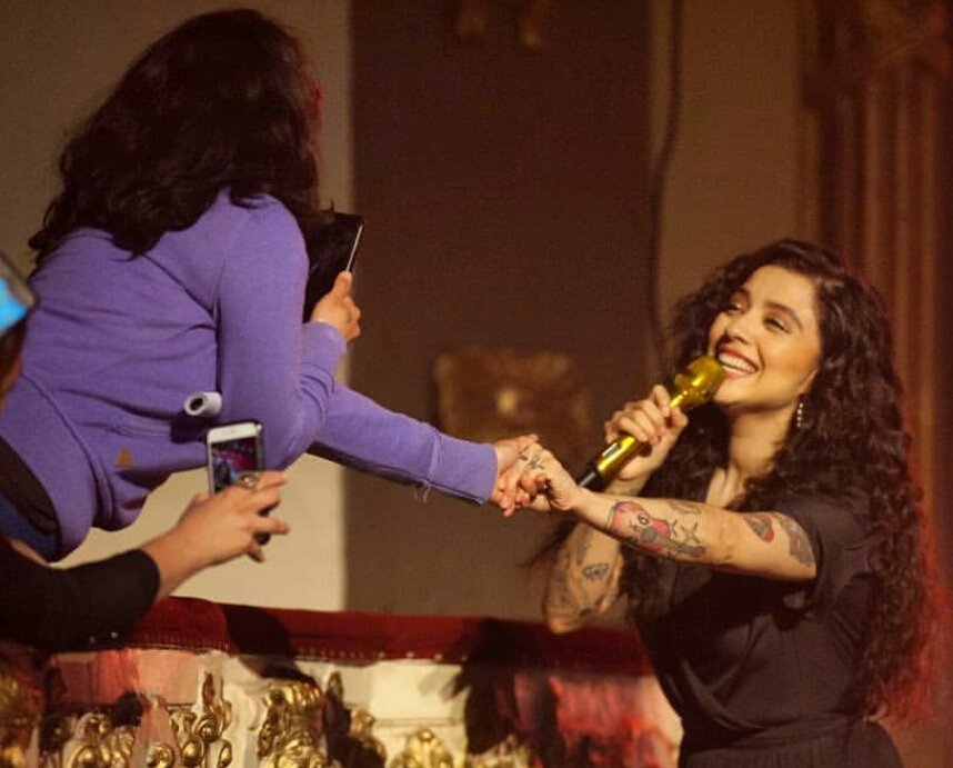 MonLaferteAntof's tweet photo. Esto es lo que te hace ser una gran artista @monlaferte ❤ https://t.co/KQZNOIWlLA