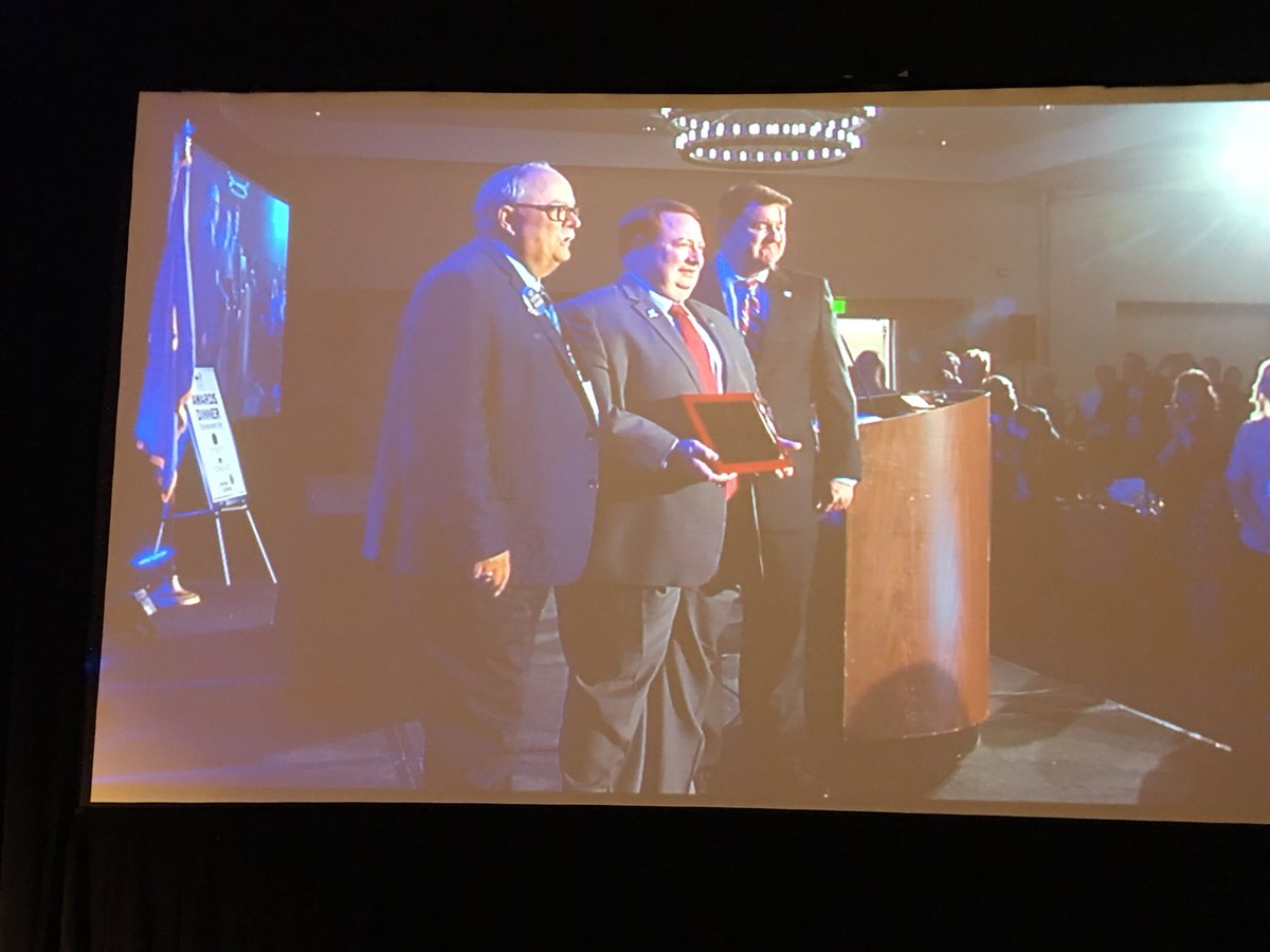 SteveCallaway2's tweet photo. The @OregonCities James C Richards Memorial Award is presented to @TigardMayor. So well deserved, so well earned. Thanks for your years of selfless service Mr Mayor! And thanks to @TigardOR First Lady Terri Cook and First Daughter Shawna for your support! #ORCities2018 https://t.co/7MMjOKsRwo