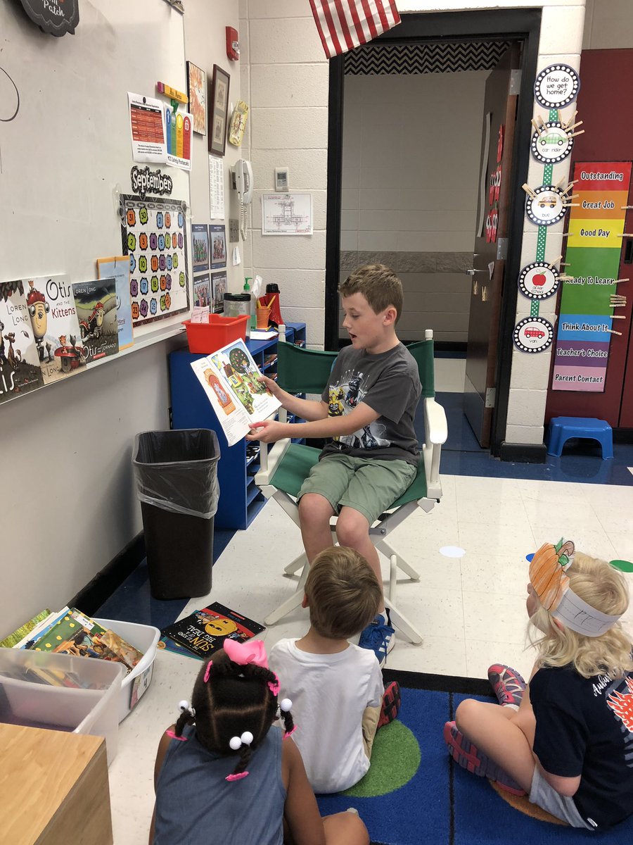 Caitlinhm29's tweet photo. I love when former students come back to read to my class. Little sister thought it was pretty awesome too.  We love mystery readers on Fridays!! #ALLmeansALLMCSS https://t.co/cD3RDVRTwM