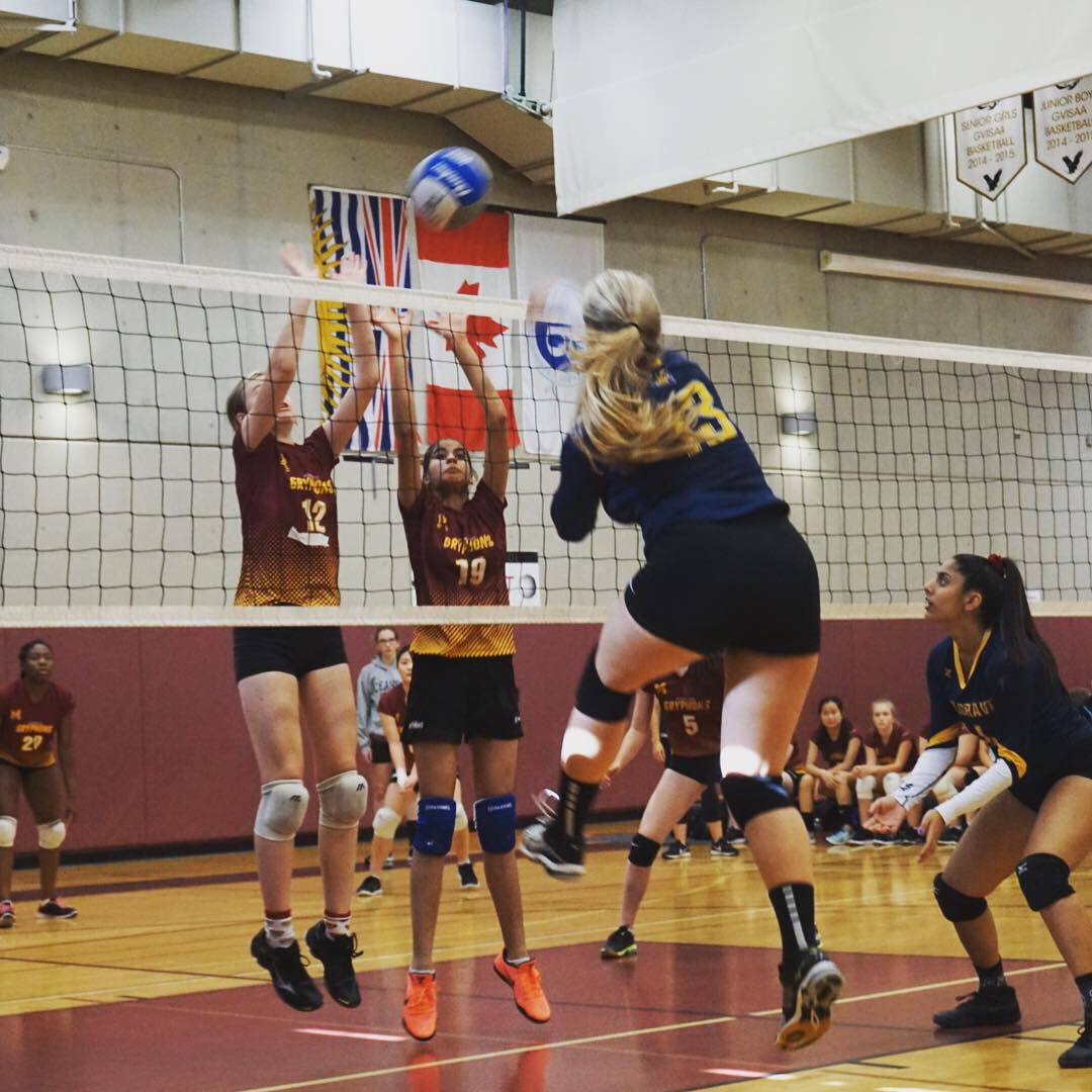 MDRathletics's tweet photo. Meadowridge vs @mulgraveschool. High level intensity senior girls Volleyball! Great game played between both teams. Proud of our girls for coming out and playing strong. Congratulations Mulgrave on a hard fought victory #mdrathletics #volleyball #sports #seniorgirlsvolleyball https://t.co/D1z3CQqbr5