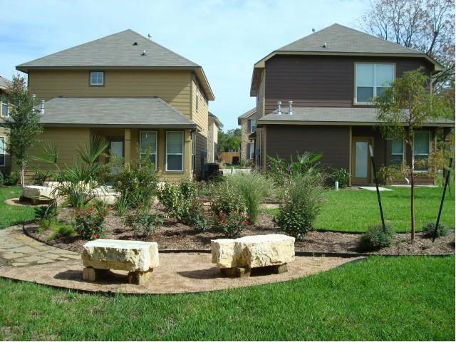 bearcribs's tweet photo. Check out Oxford Park, an all new gated community located on 2nd street! 

https://t.co/P1xBfxAqev https://t.co/0F7OJPuh9v