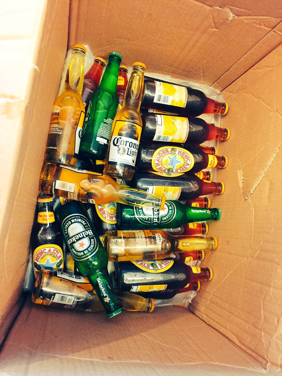 skemp's tweet photo. Leaving #sitSV all packed for @SAPTechEd 👍🍻@simenhuuse https://t.co/u3ExQqmZs6