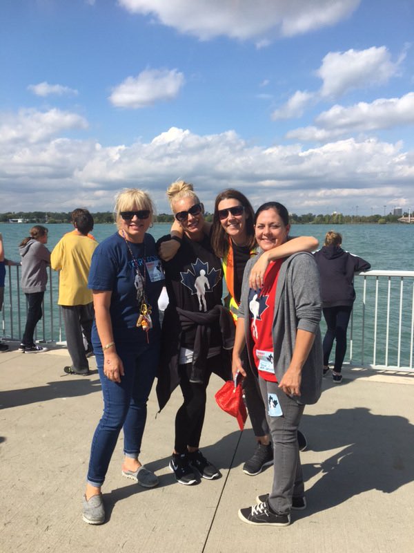 MrsNedelkovski's tweet photo. Terry Fox run... thank you Mrs. Gervais!!
⁦@vgervs⁩ ⁦@PFremlin⁩ ⁦@MousseauMrs⁩ ⁦@moscatelloclass⁩ ⁦@PEPanthers⁩ https://t.co/G7KqqxyXEW