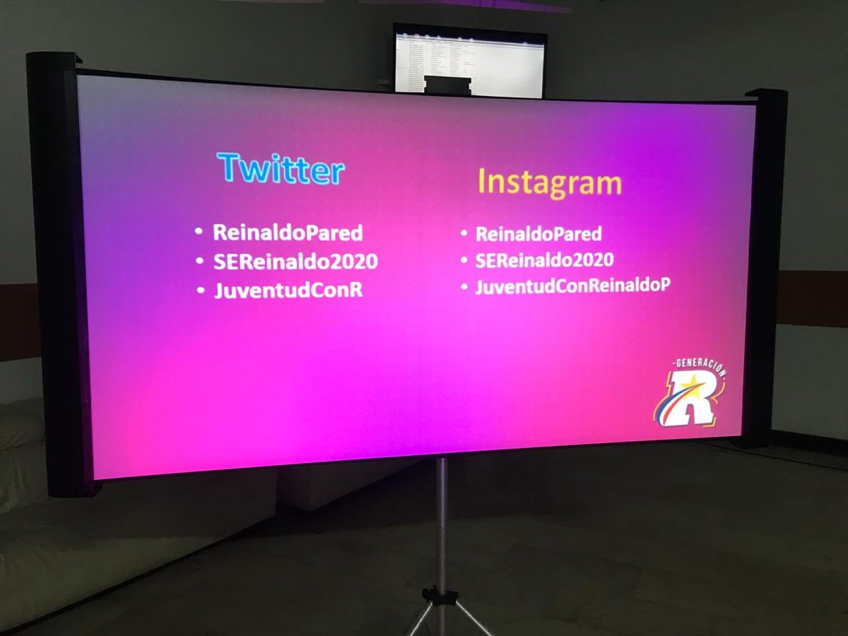 sinfalloreinald's tweet photo. Taller de Redes Sociales y Emprendimiento por @JuventudConR #GeneracionR #GeneraciónR #SinFalloConReinaldo https://t.co/pddWczurcQ